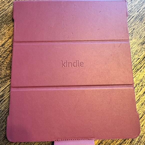 Bundle: Amazon Kindle Scribe with Premium Pen + Cover - Tungsten 64GB - Picture 4 of 13